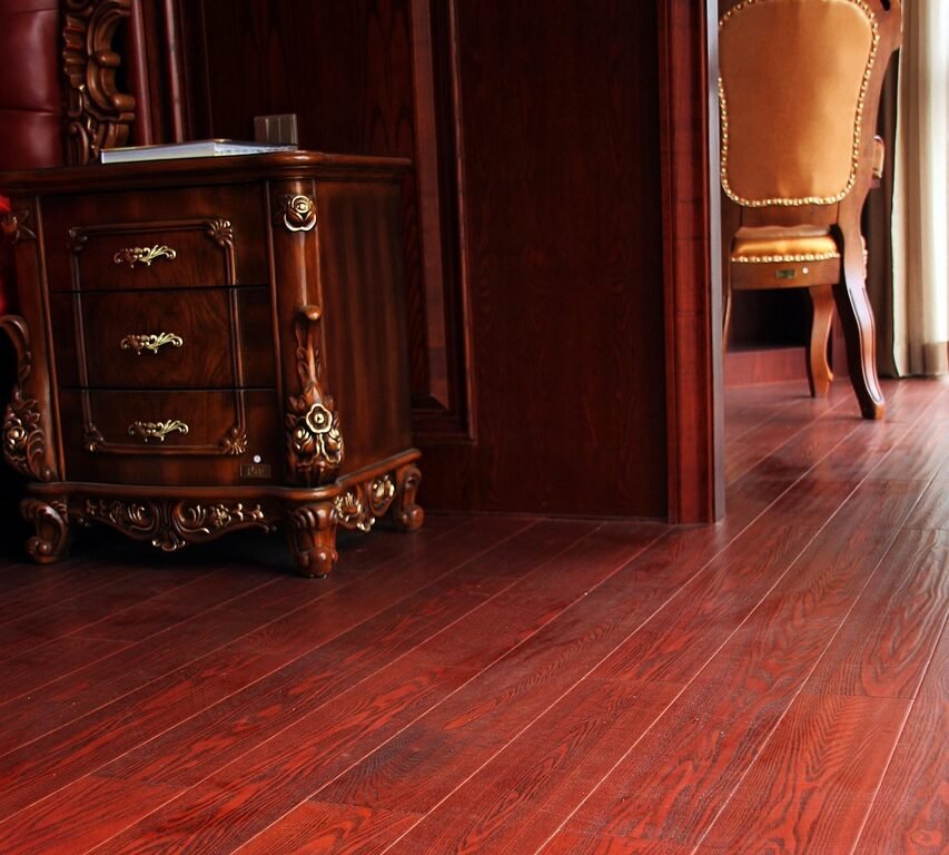 wooden floor, solid wood flooring, large blocks floor